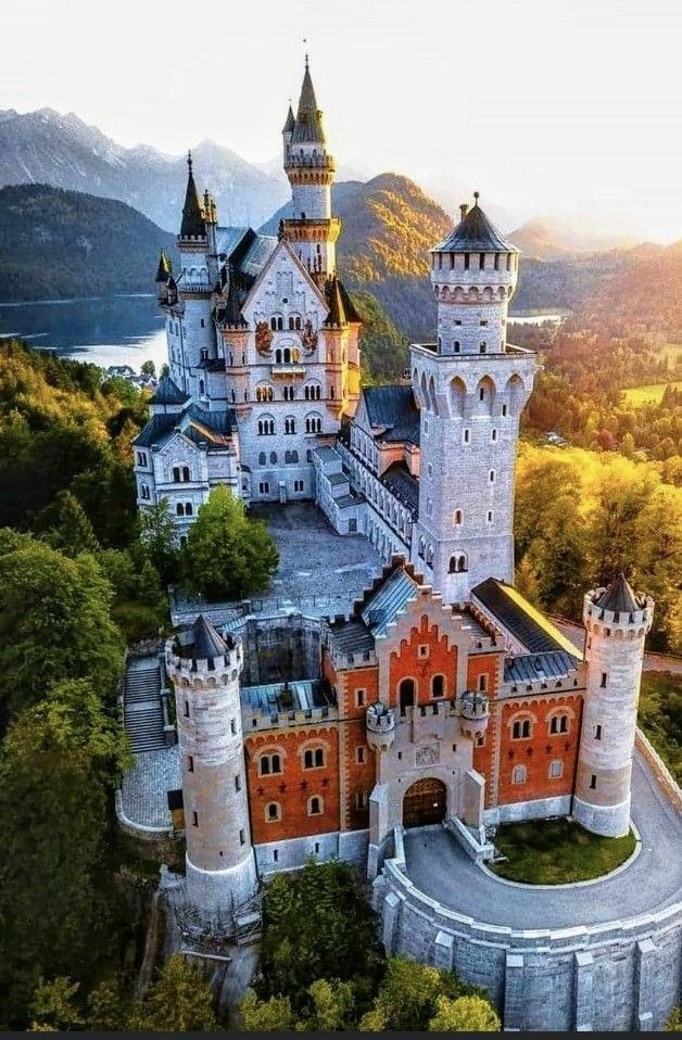 Germany's Fairy Tale Castles and Modern Cities